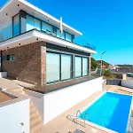 Villa View Bay With Jacuzzi